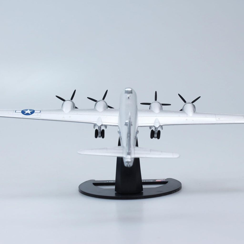1:200 Alloy B-29 Bomber Aircraft Model W651858